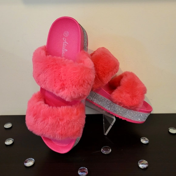 Atalina Bling Pink Fur Slides - Picture 1 of 4